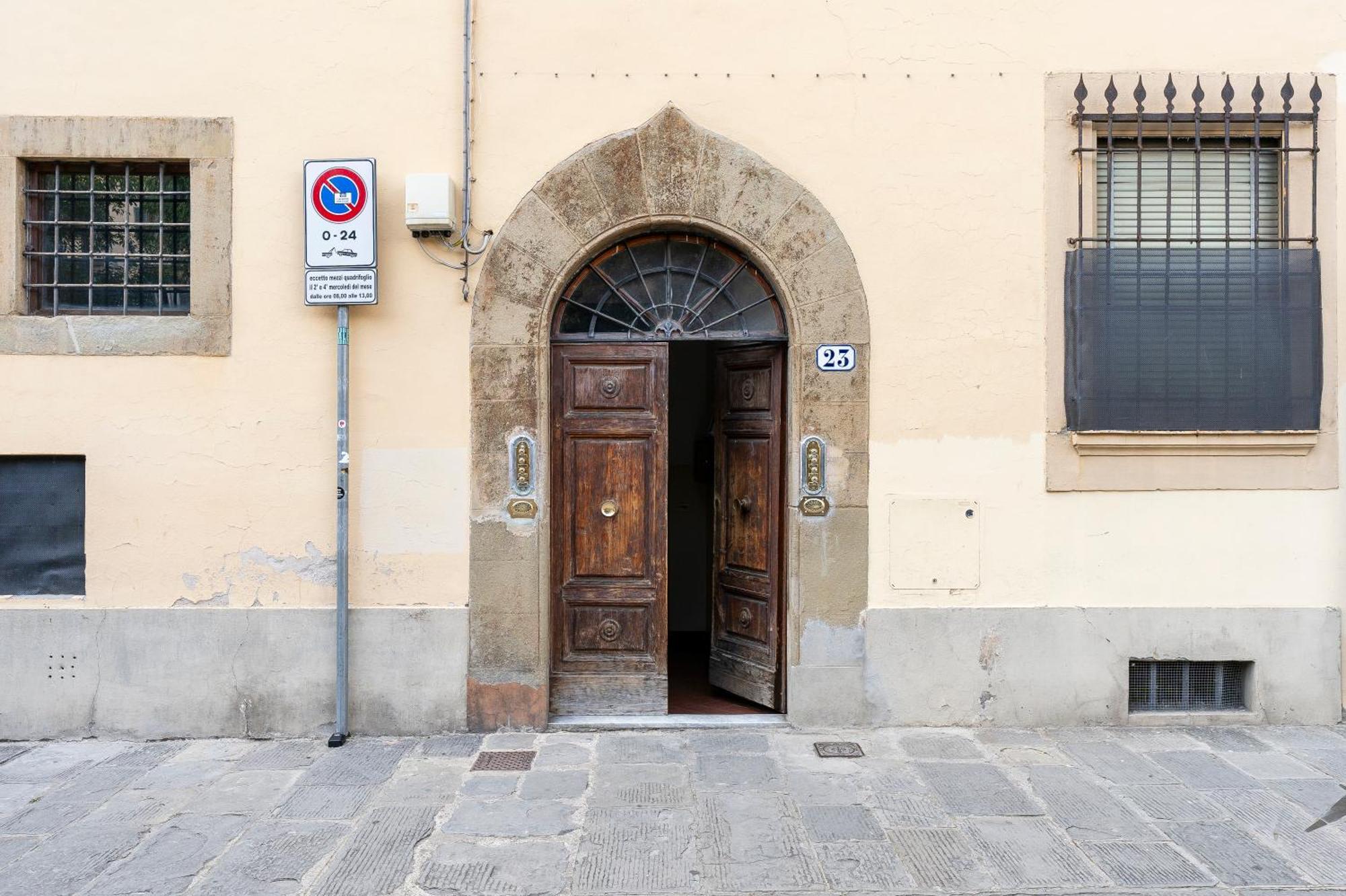 Piazza Santo Spirito Appartamento Con 2 Camere Matrimoniali 佛罗伦萨 外观 照片